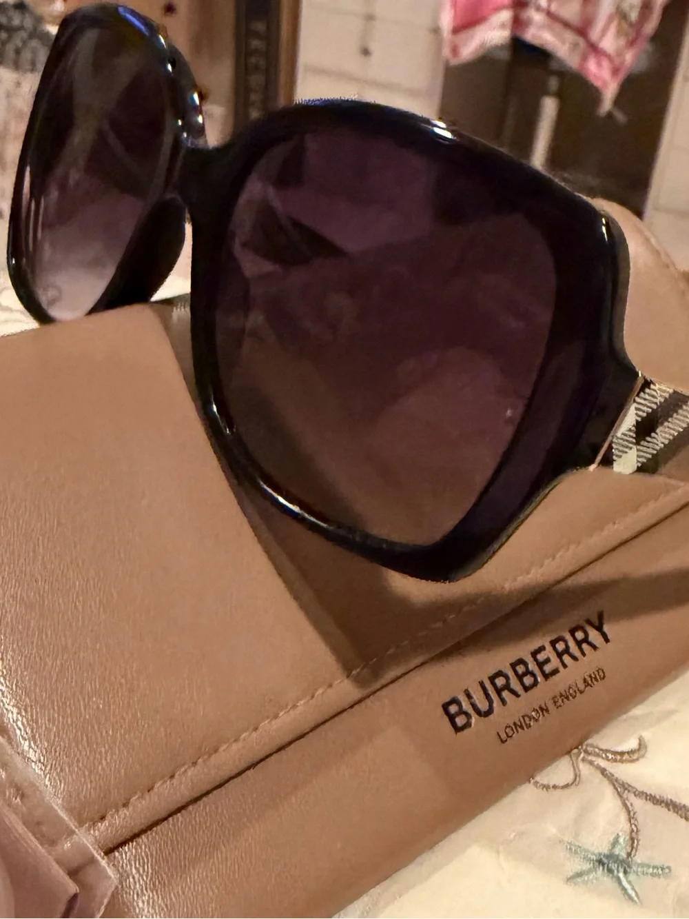 Burberry Black Frame Sunglasses with Tan Case
